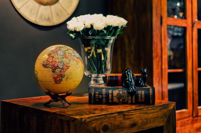 decorate with MOVA Globe